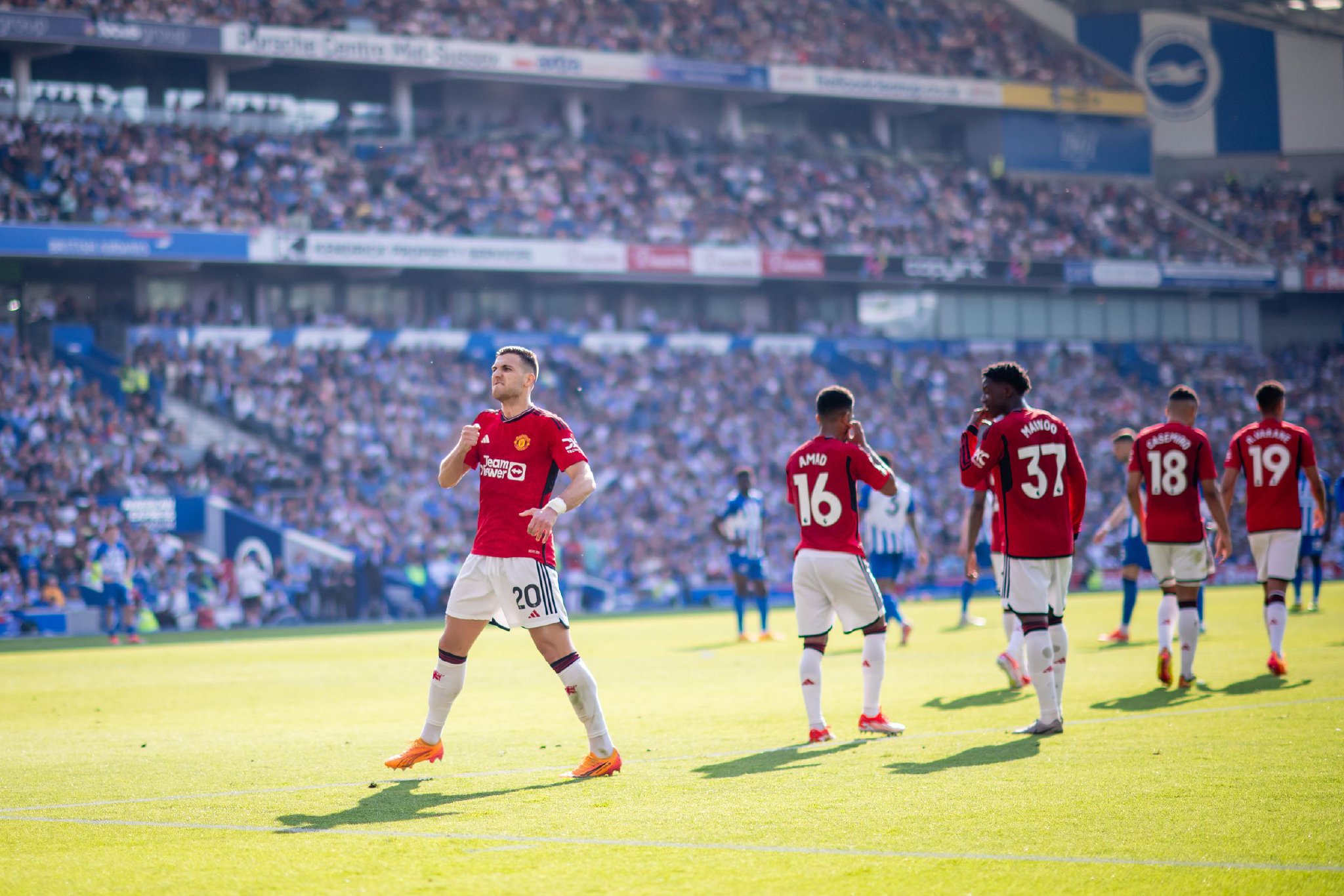 莱奥的两次 莱奥的两次